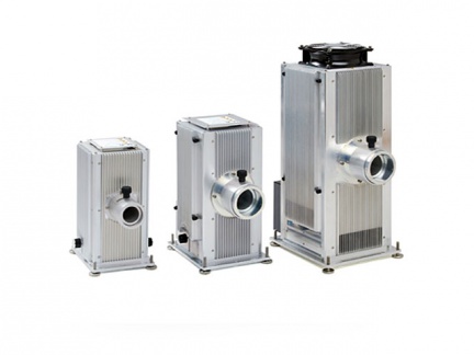 Tři modelové řady housingů pro výbojky