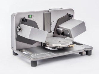 Spektroskopické elipsometry