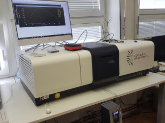 Modulární fluorimetr s teplotní regulací