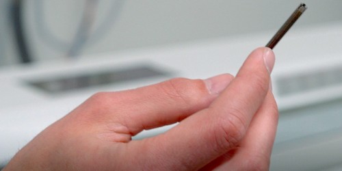   Laserové řezací stroje pro výrobce zdravotnických prostředků: To Buy or To  Build?